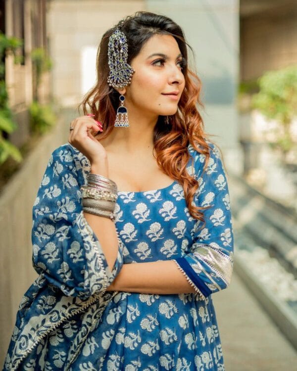 Anarkali suit with dupatta and pant - Image 3