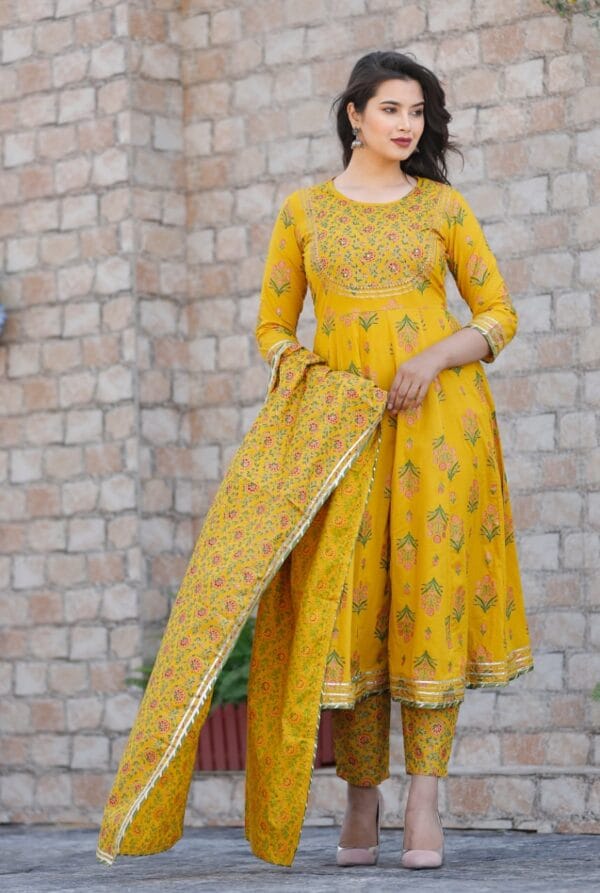 Gota patti worked cotton suit